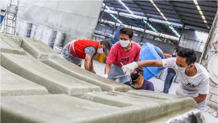 Mengenal Keunggulan Fiber Roof untuk Bangunan Modern - PT Buana Cahaya Abadi Mandiri